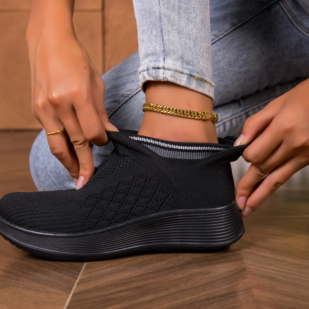 2025 Women's Casual Sneakers Shoes Fashion Fly Knitting Breathable Mesh Elevator Shoes Slip On Shoes Unsiex Loafers Large Size