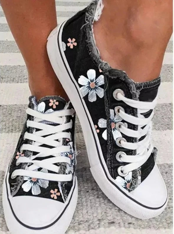 2022 New Women Comfortable  Denim Canvas Flats Flower Vulcanized Female Summer Fashion Lace-up Sneakers Ladies Casual Shoes