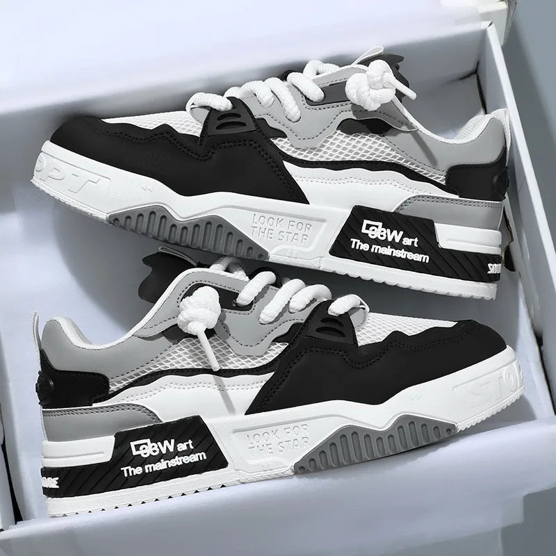 2025 new large-sized men's shoes, all-season fashion and versatile, soft-soled white sneakers and sports shoes