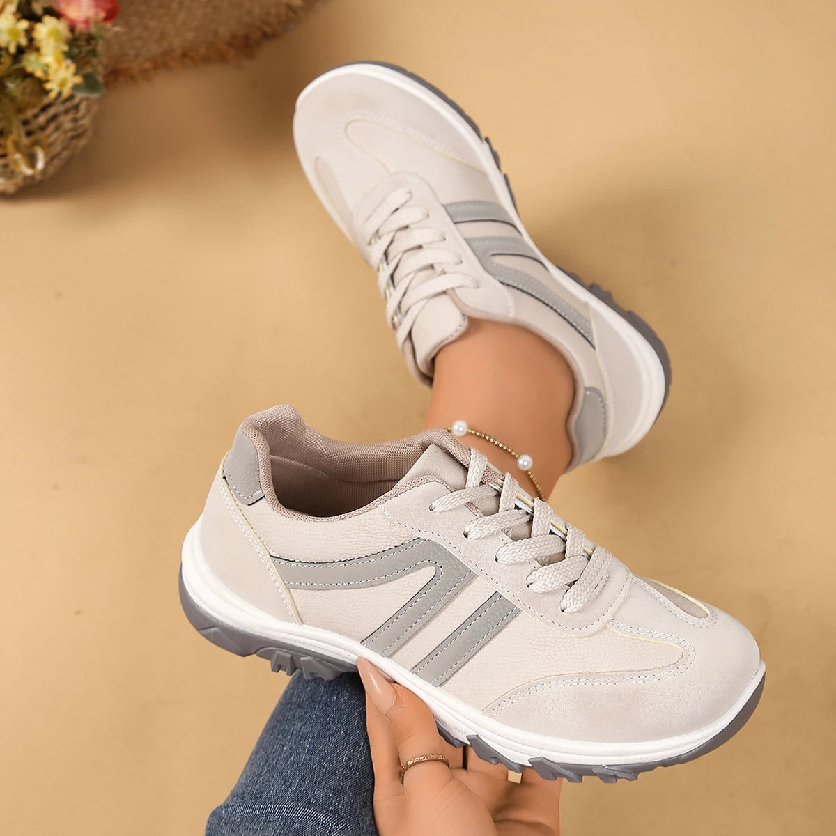 2025 New Autumn/Winter Fashion Sneakers All-match Running Shoes Comfortable Lightweight Sports Women's Shoes Zapatos De Mujer